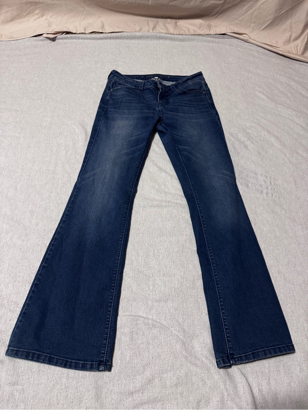 Jennifer Lopez Dark Wash Flare Jeans